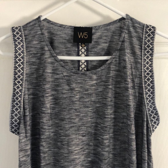 Sleeveless W5 Tank Top - Picture 1 of 5